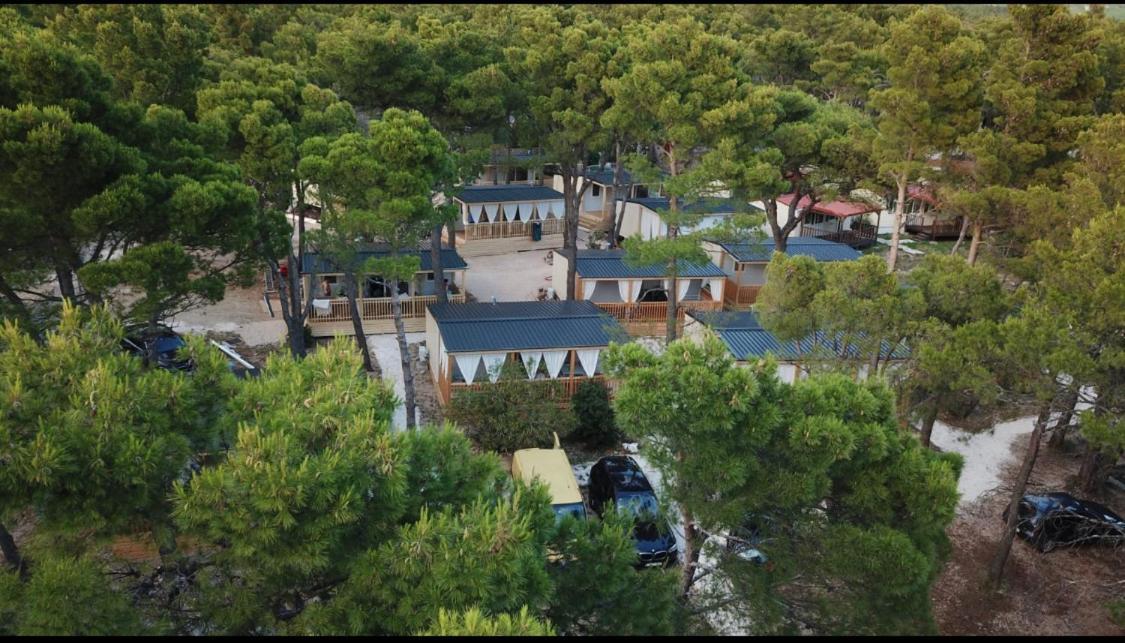 Oaza Mira Mobile Houses - Camp Basko Polje #Bestoffer Baška Voda Dış mekan fotoğraf