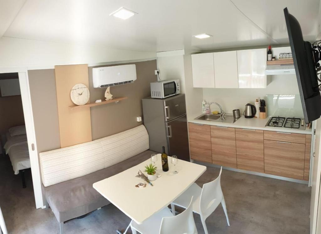 Oaza Mira Mobile Houses - Camp Basko Polje #Bestoffer Baška Voda Dış mekan fotoğraf